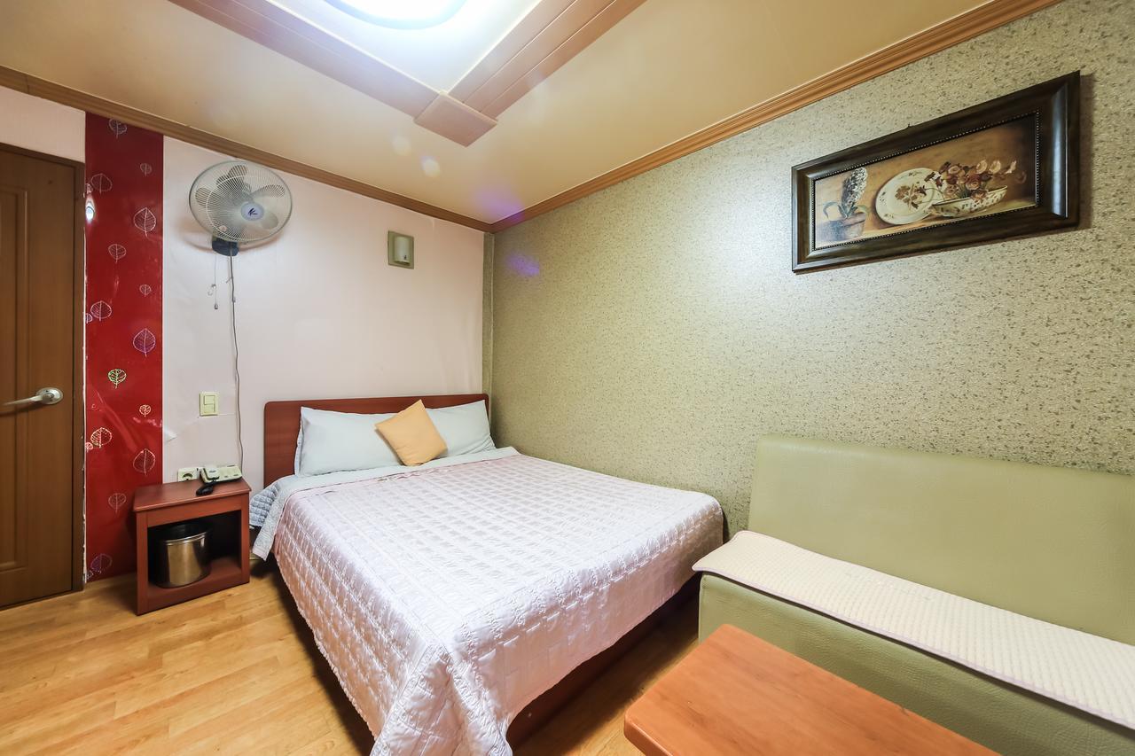 Nampo One Motel Busan Eksteriør bilde