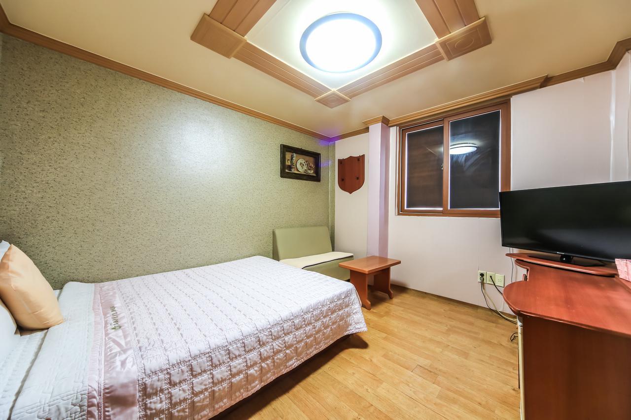 Nampo One Motel Busan Eksteriør bilde