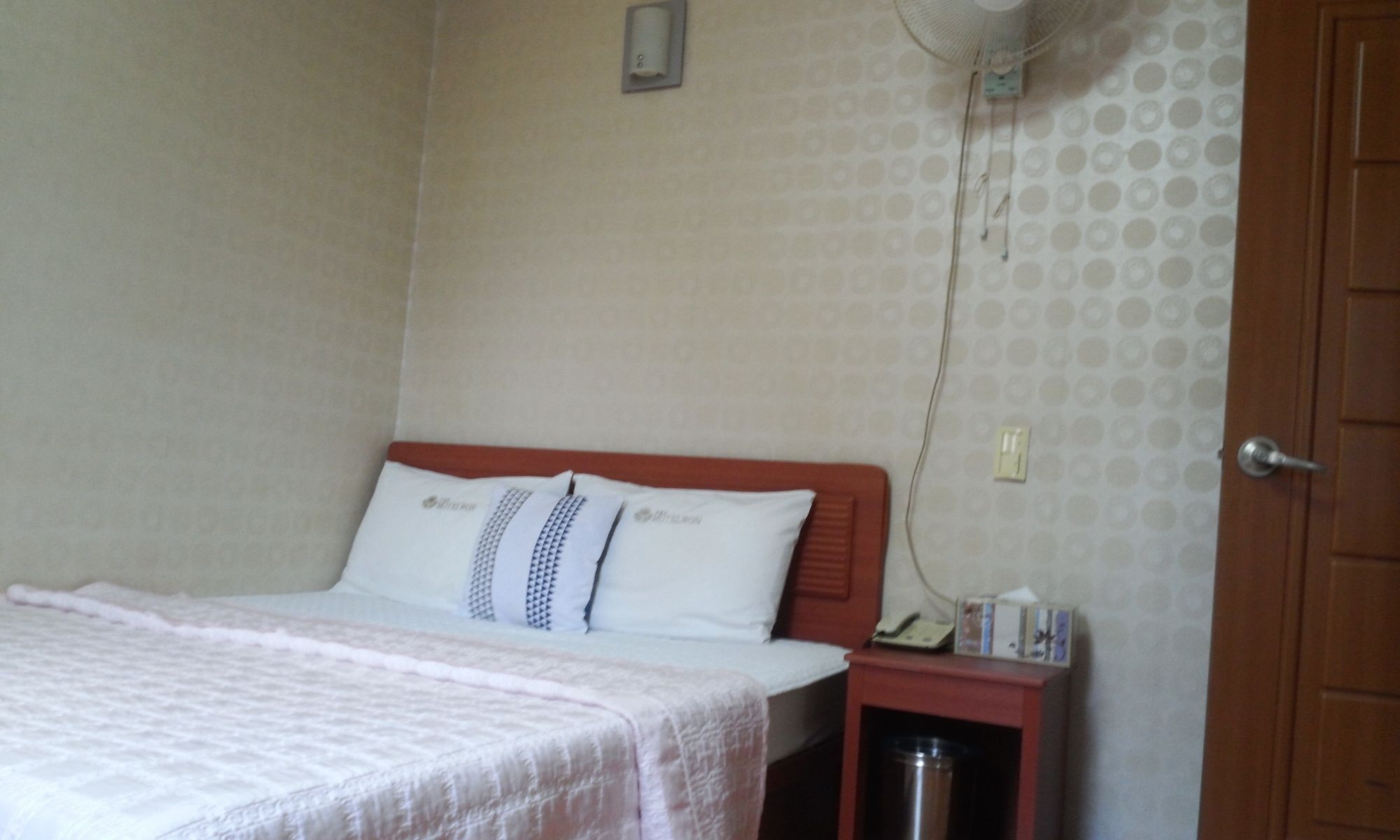Nampo One Motel Busan Eksteriør bilde